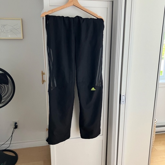 Adidas joggers with side stripe and neon details - Picture 1 of 5